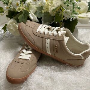 Guess Beige and White Sneaker with Gold Logo Accent